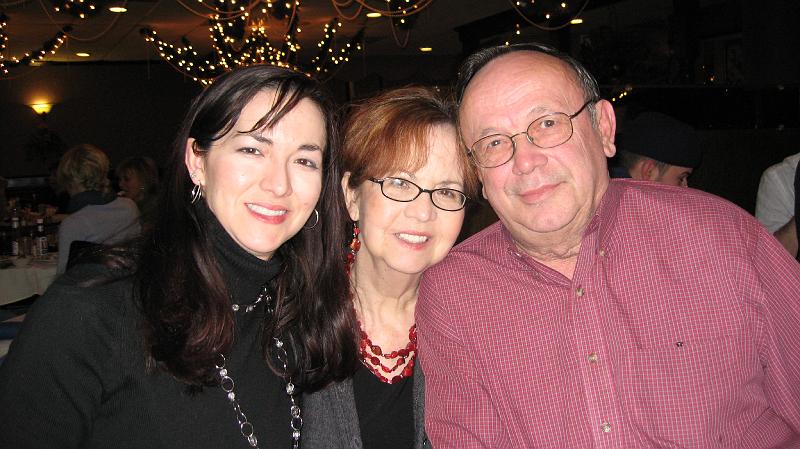 IMG_0853.JPG - Me, mom & dad.