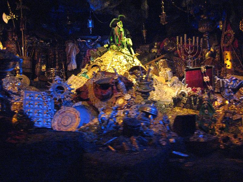 IMG_0781.JPG - Pirate gold!