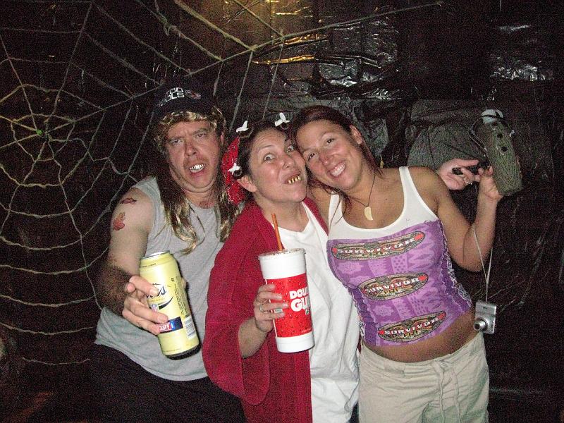 IMG_0581.JPG - Deb brings her class act to the party...