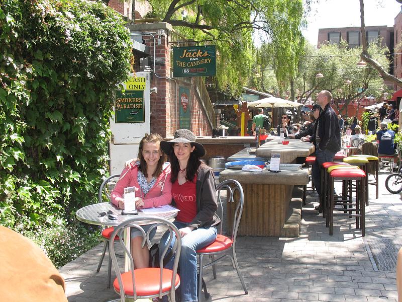 IMG_0701.JPG - more lunch!