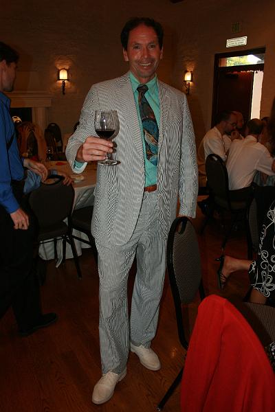 IMG_1165.JPG - Wes in a suit! Wes in a shirt is pretty amazing, so a full suit - unheard of!