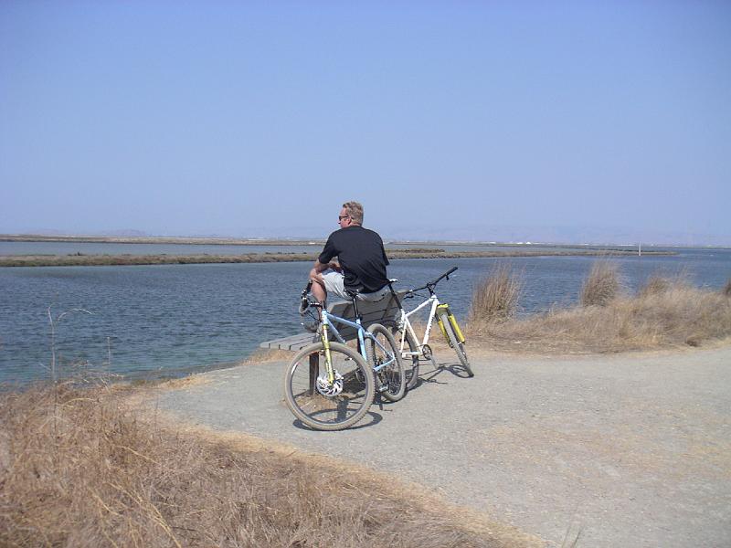 PICT0017.JPG - Andy in shoreline park